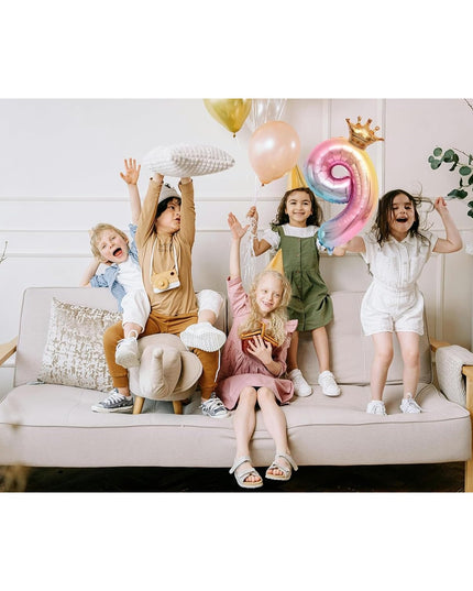 Balon din Folie Metalizata, Figurina Cifra Gradient, Tema Aniversare 80 cm, Ambalaj Individual, Pai inclus, Umflare cu Aer sau Heliu