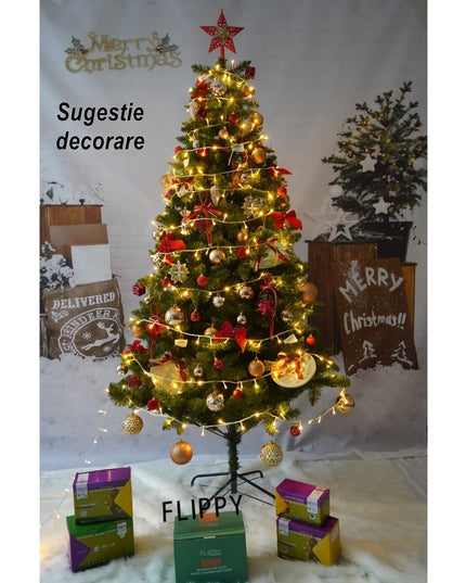 Brad artificial de Craciun, clasic, pentru interior/exterior, inaltime , diametru , 957 ramuri