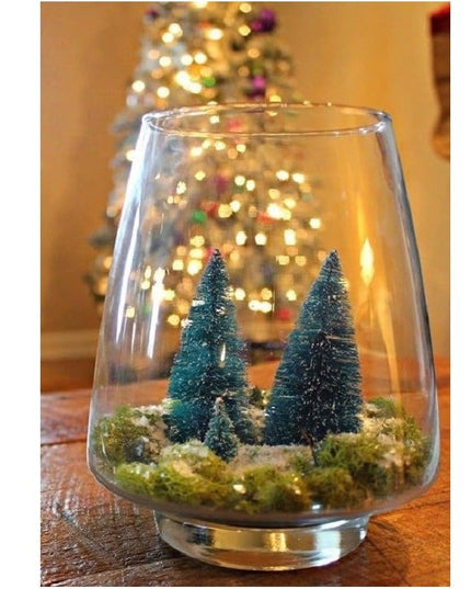 Brad artificial de craciun, ornament pentru masa, pe suport lemn, inaltime