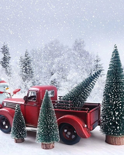 Brad artificial de craciun, ornament pentru masa, pe suport lemn, inaltime