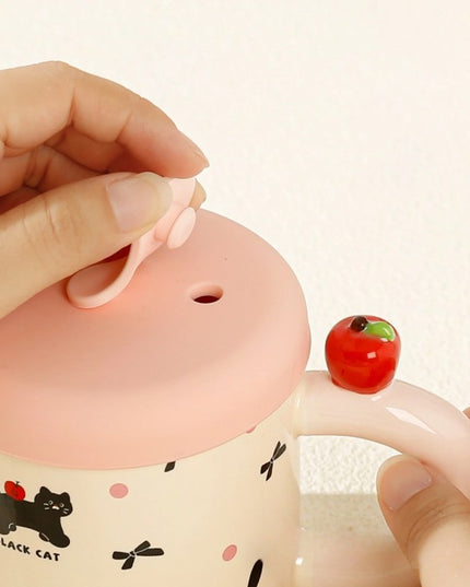 Cana din Ceramica cu Capac si Pai, Capacul si Paiul din Silicon