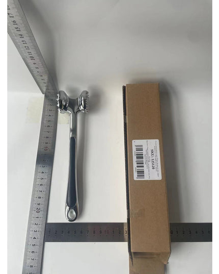 Ciocan pentru snitele si carne din aliaj de zinc, maner antialunecare, doua capete