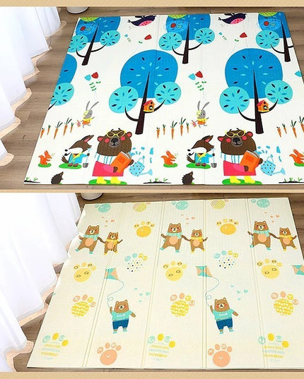 Covoras pentru Copii, cu 2 Fete, Model Zmeu/Ursi, din XPE+PE, Impermeabil, Antiderapant, Protectie Termica, +3 Luni, Pliabil