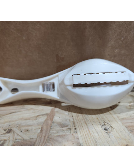 Curatator de Solzi de Peste, Manual, Forma Peste, cu Compartiment de Colectare, din Plastic