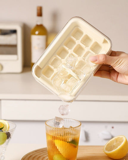 Gheata, 15 Cuburi, Cu Sistem de Presare Spate, Capac de Umplere și Evacuare, 1 L