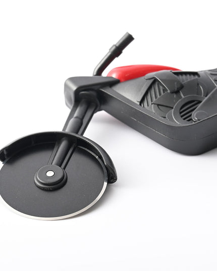 Cutit pizza creativ in forma de motocicleta, cu suport pentru cutit,otel/PP