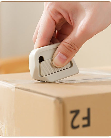 Cutter Portabil, din ABS, Magnetic, Lama Ceramica, Autoretractabila, Universal