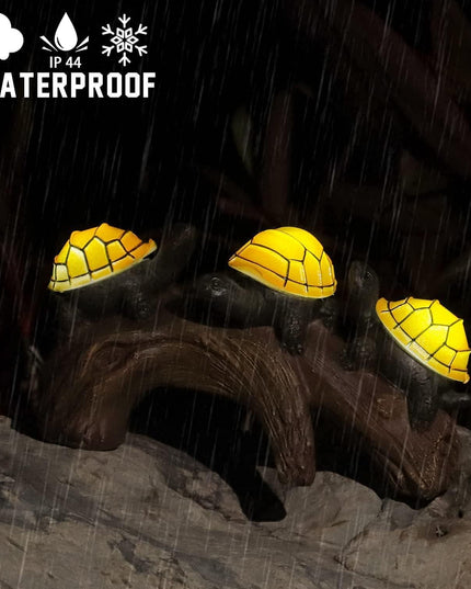 Decoratiune Ornament pentru Gradina, Decoratiune pentru Gradina, Model 3 Broscute Testoase Asezate pe Bustean, Lumini LED