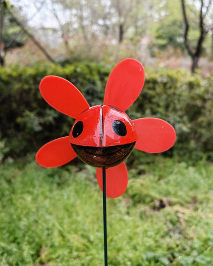 4 Figurine, Decoratiuni de Gradina, Tip Morisca de Vant, Model Insecte