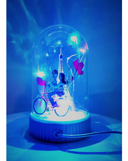 Decoratiune Luminoasa Glob cu USB Model Love