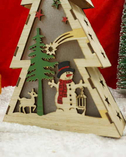 Decoratiune luminoasa, model de Brad cu Om de zapada