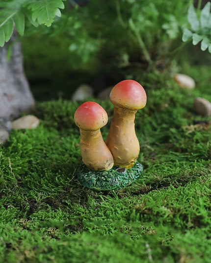 Decoratiune Ornament pentru Ghiveci, Decoratiune pentru Gradina, Model 2 Ciuperci Rosii cu Tulpina Galbena