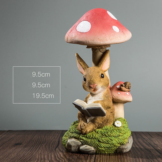 Decoratiune pentru Gradina, Lumini LED cu Incarcare solara,Model Ciuperca cu Iepuras care Citeste