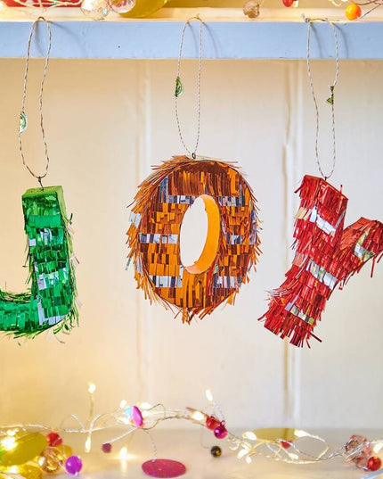 Pinata Mini JOY, Accesoriu pentru Petrecere 3 Bucati din Hartie Creponata si Carton, Pinata pentru Petreceri