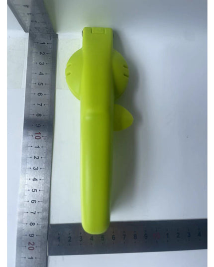 Dispozitiv de spart nuci si castane ABS si otel,usor de utilizat