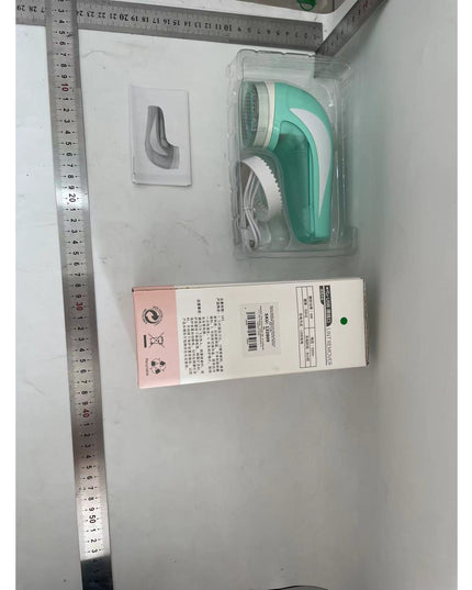 Aparat Pentru Curatat Scame, Par Si Praf, Pentru Diferite Tipuri De Material, Cu Lame Din Otel Inoxidabil, Incarcare Prin USB Type-C, Cu Perie De Curatare si Cablu USB Incluse