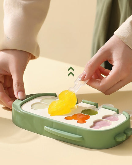 Forma pentru inghetata 4 compartimente, forme cu animalute, materialsilicon si ABS