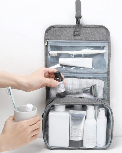 Geanta cosmetice voiaj, material panza, impermeabil, 3 compartimente, cu agatatoare