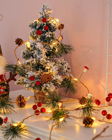 Instalatie Craciun cu baterii, 2 metri, 20 LED-uri tip Ace, conuri de pin si ciuperci