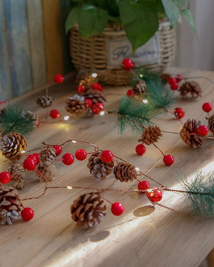 Instalatie Craciun cu baterii, 2 metri, 20 LED-uri tip Ace, conuri de pin si clopotei