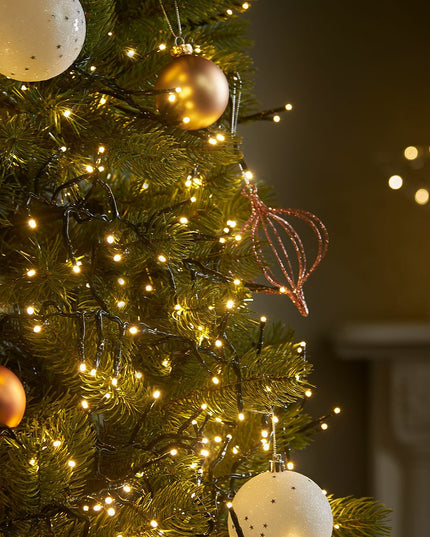 Instalatie de Craciun liniara Yoto,din care cablu priza 220V, 200 LED, 8 jocuri de lumini, beculet in 6 colturi, pentru interior, controler, fir