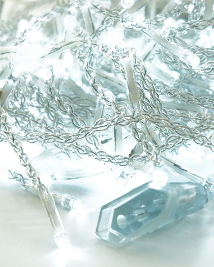 Instalatie Craciun Yoto, Tip Franjuri/Turturi,300 LED-uri, Prelungitor , 8 Jocuri de Lumini, Interconectabila, Conectare la Retea, Fir