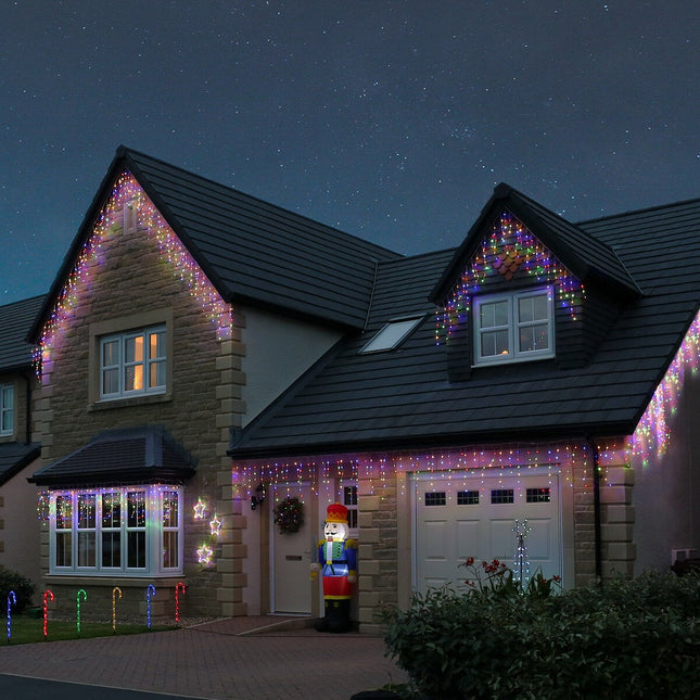 Instalatie Craciun Yoto, Tip Franjuri/Turturi,300 LED-uri, Prelungitor , 8 Jocuri de Lumini, Interconectabila, Conectare la Retea, Fir