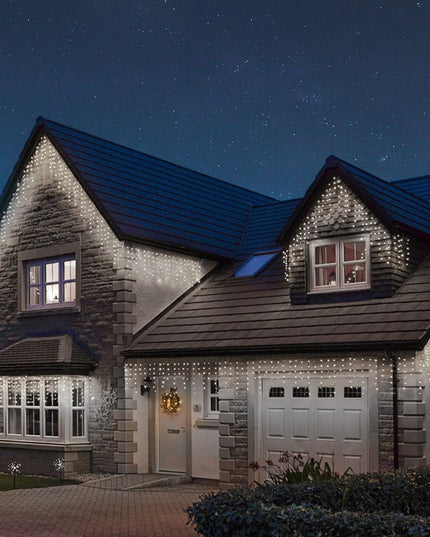 Instalatie Craciun Yoto, Tip Franjuri/Turturi,120 LED-uri, Prelungitor , 8 Jocuri de Lumini, Interconectabila, Conectare la Retea, Fir