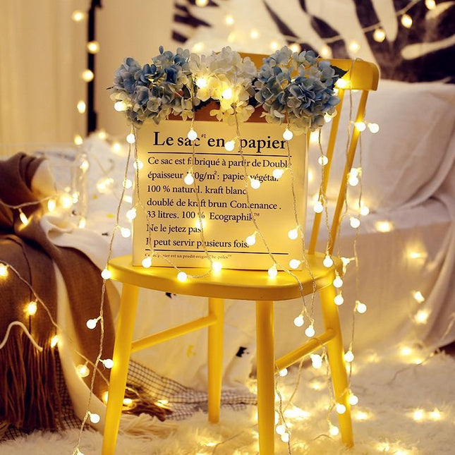 Instalatie de Craciun cu Baterii Tip Franjuri / 60 LED -uri