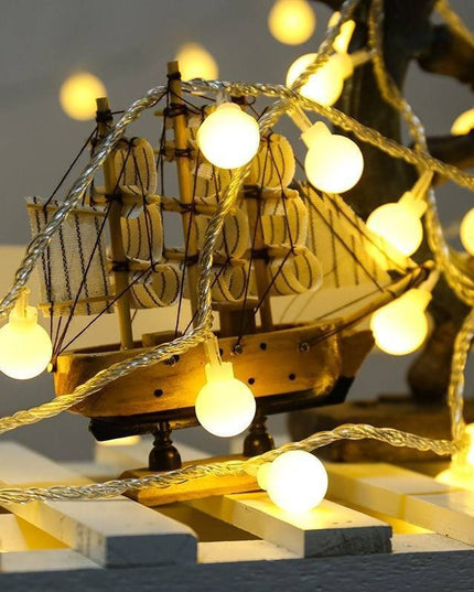 Instalatie de Craciun cu Baterii Tip Sir 20 LED -uri Globuri