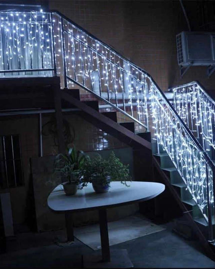 Instalatie de Craciun ® Tip Perdea, Flash, cu transformator, x , 720 LED-uri, Interconectabila, Fir