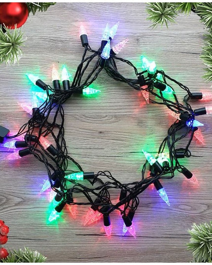 Instalatie de Craciun Liniara RGRB Yoto,din care Prelungitor 220V, 40 LED, Model Brazi, Utilizare Interior/Exterior, Interconectabila, Fir