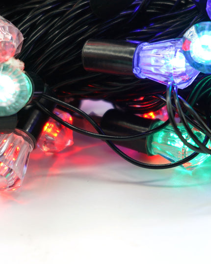 Instalatie de Craciun Liniara RGRB Yoto,din care Prelungitor 220V, 40 LED, Model Diamante, Utilizare Interior/Exterior, Interconectabila, Fir