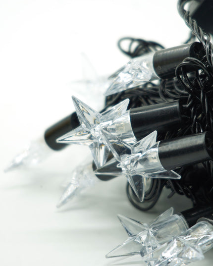 Instalatie de Craciun Liniara RGRB Yoto,din care Prelungitor 220V, 40 LED, Model Stelute, Utilizare Interior/Exterior, Interconectabila, Fir