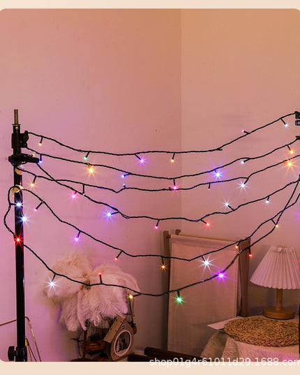 Instalatie de Craciun liniara Yoto,din care cablu priza 220V, 100 LED, 8 jocuri de lumini, controler, fir