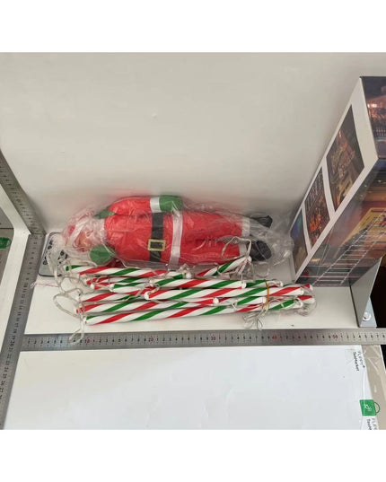 Instalatie LED de Craciun, cu Accesorii, Lumina Calda, Lungime , 16 Trepte, 288 de Luminite, 8 Moduri, Model Mos Craciun pe Scara