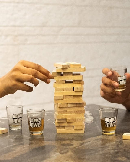 Joc de Baut Jenga Turnul Betivului din Lemn, Piese cu Provocari, Pahare de Shot din Sticla Incluse, 19 x 7 x 20 cm