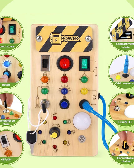 Jucarie Educativa Montessori pentru Copii, Model Busy Board, Tableta din Lemn cu Circuit Luminos, 36 Comutatoare, Lumini LED, 19,5 x 9,7 x 3