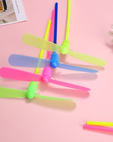 Set 4 Jucarii Libelula Zburatoare, Distractive pentru Copii, Aruncatoare Manuale din Plastic, cu Lumini