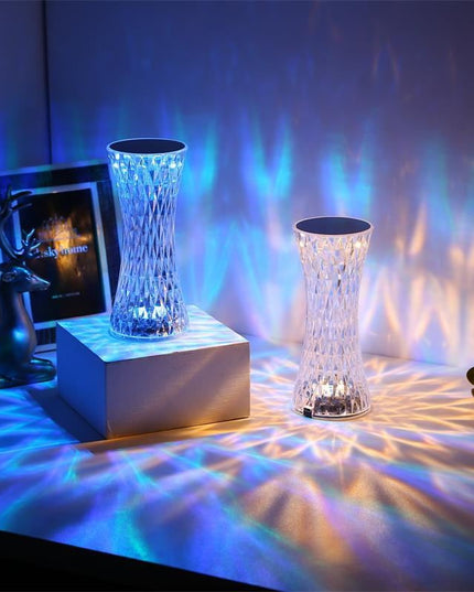 Lampa de birou pe LED RGB 16, dimmer tactil, 3 nivele de intensitate, incarcare USB, 3W, Cristal Acrilic,cu telecomanda, forma vaza, model 2