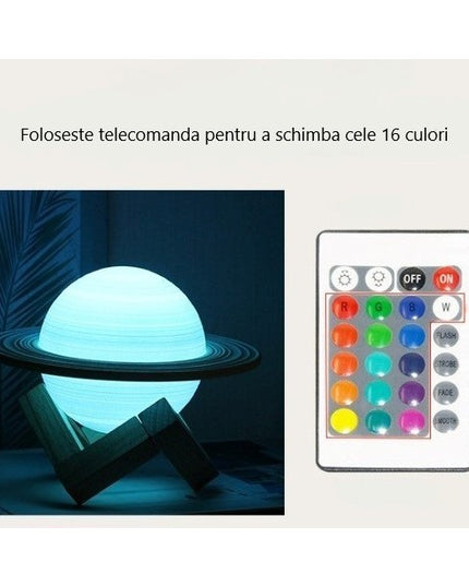 Lampa de veghe cu telecomanda in forma de Saturn 3D Saturn Light 16 culori, alimentare baterii, stand lemn inclus,