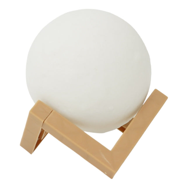Lampa de veghe luna 3D Moon Light, lumina LED cald, alimentare baterii, fara acumulator, stand din plastic inclus, 12 cm