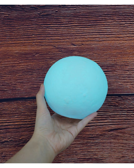 Lampa de veghe luna 3D Moon Light,lumina multicolora cu LED, 7 culori, schimbare culoare prin atingere, alimentare baterii, fara acumulator, stand din plastic inclus,