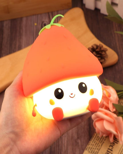 Lampa de Veghe pentru Copii, din Silicon, Senzor Tactil, Model Capsunica, Lumina Calda, Protectie pentru Ochi, Incarcare USB, Capacitate Baterie Incorporata 1200mAh