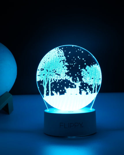 Lampa LED decorativa, 3D, Peisaj de iarna, cu telecomanda, doua moduri de alimentare USB si baterii, inaltime, din material acril si lumina multicolora