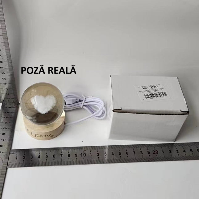 Lampa LED Decorativa, Bila de Cristal cu Diametru , Model Inima 3D, Alimentare USB, Suport din Lemn, Lumina