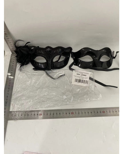 2 Masti de Cuplu, pentru Carnaval, Bal Mascat, Marime Universala, Model Floare Laterala si Margele, Model Clasic Fluture