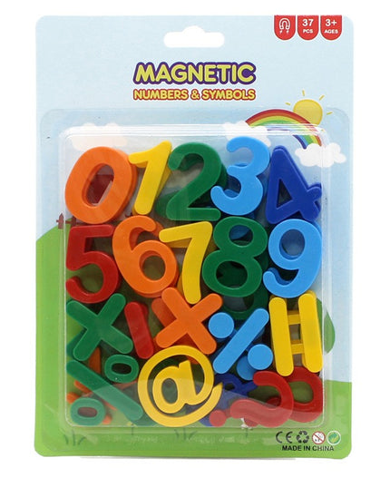 Set 37 Cifre si Simboluri, Magnetice, pentru Frigider, din Plastic, +3 Ani, 13 x 18 x 14 cm