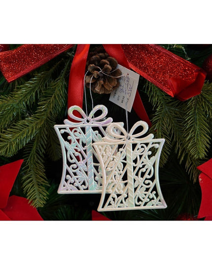 Ornament brad de Craciun, Perlat, in forma de Cadou, x , Plastic