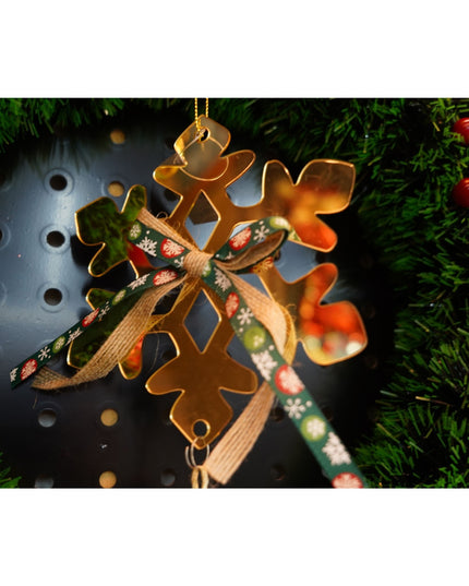 Ornament brad, Fulg de nea